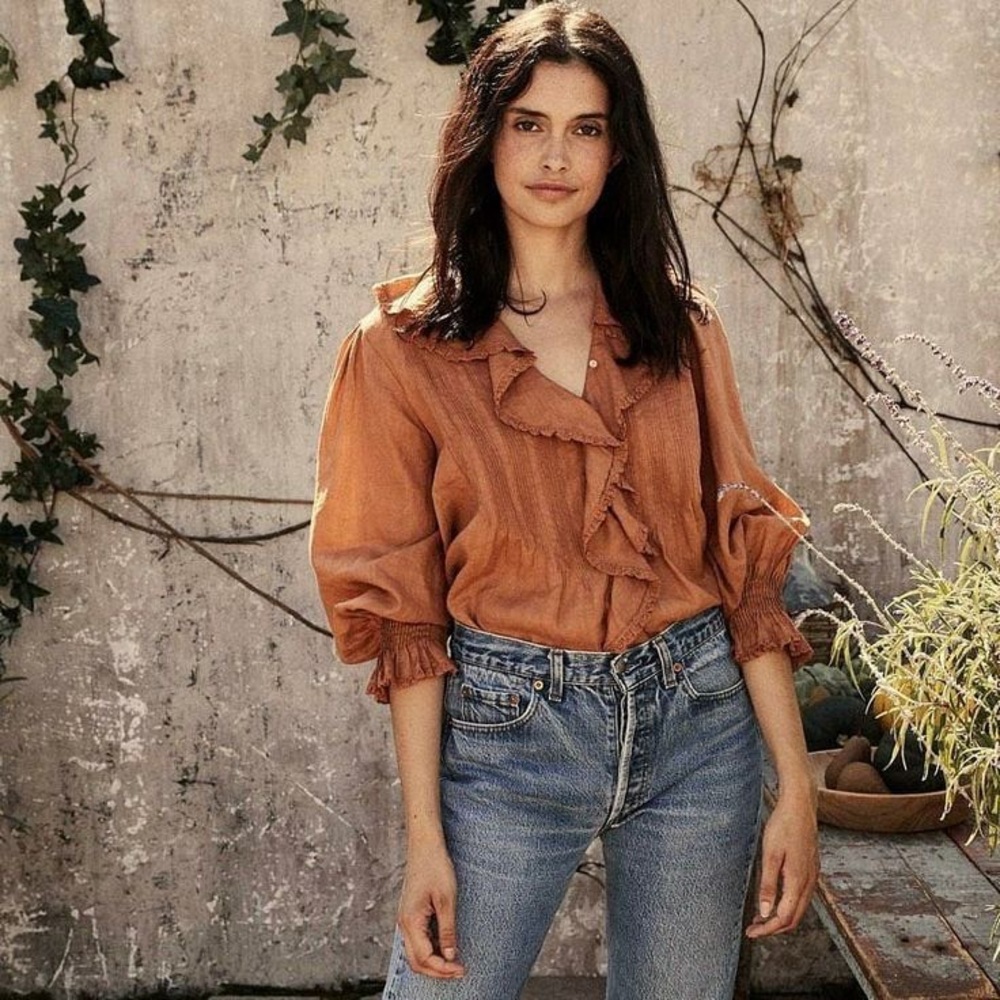 Doen Rust Ruffle-Front Blouse